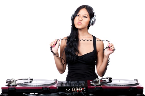 7 Questions to never ask a DJ